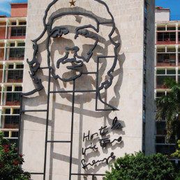 Cuba- Fachada Che