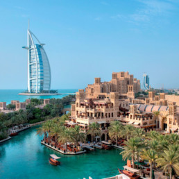 Dubai-Madinat Jumeirah Mina a Salam Exterior View